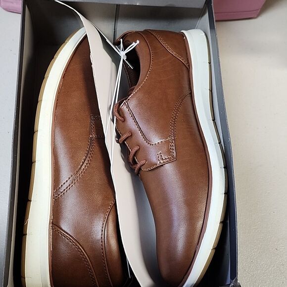 Goodfellow Men's 8 Colt Sneakers - New - Picture 2 of 4